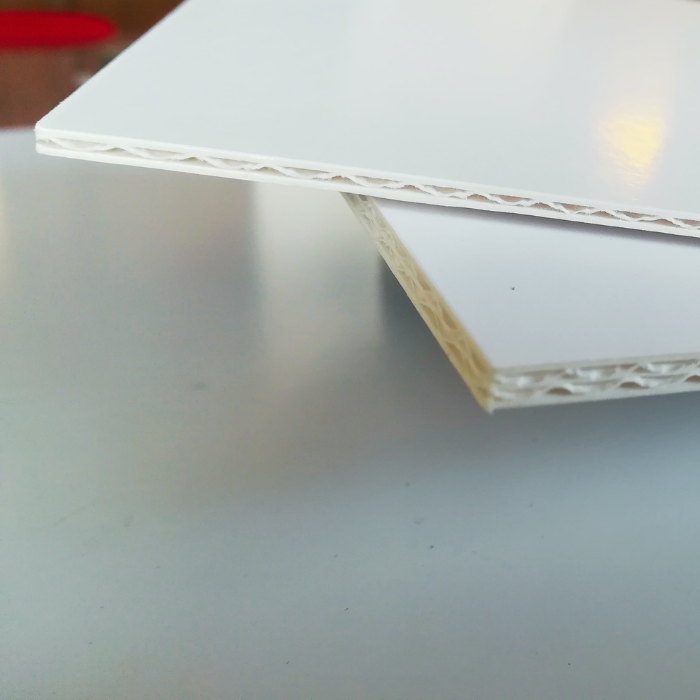 Impression panneau pancarte papier alvéolaire